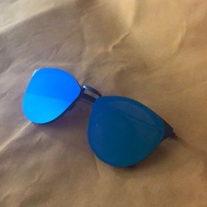 Blue Flare Frameless Sunglasses ✨✨✨